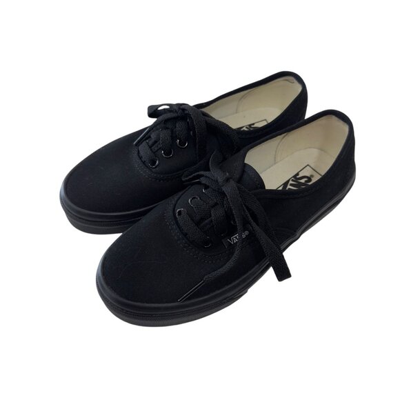 Vans Authentic Low Top Canvas Sneaker Black Unisex KIDS SZ 1 Classic Skate Shoes - Picture 13 of 15